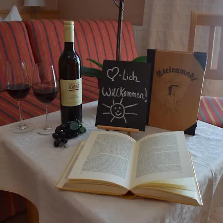 Das Hotel Schmied In Der Suedsteiermark فندق 3*