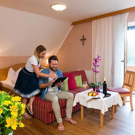Das Hotel Schmied In Der Suedsteiermark فندق