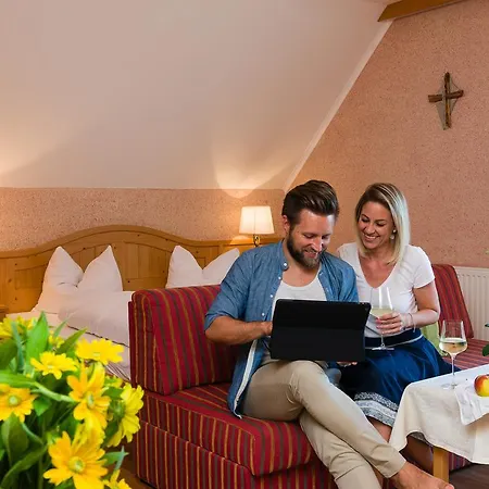 Das Hotel Schmied In Der Suedsteiermark 3*