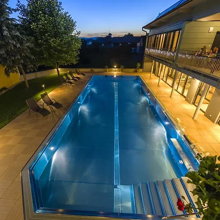 Das Hotel Schmied In Der Suedsteiermark 3* Arnfels