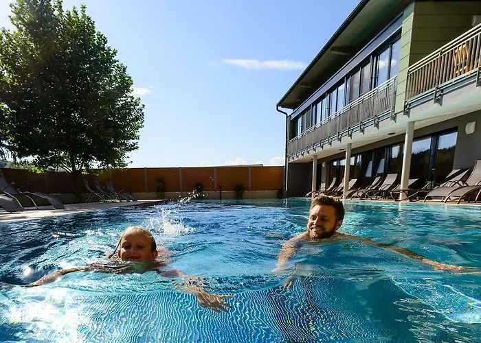 Schmied فندق Arnfels