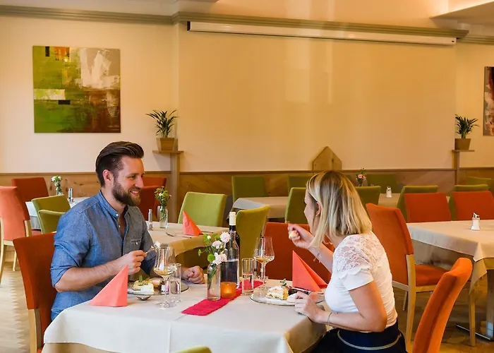 فندق Schmied Arnfels